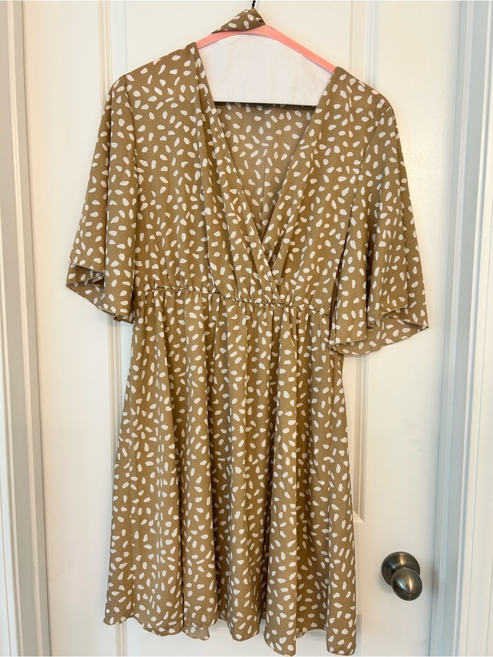 Shein Tan & White Polka Dot Wrap Dress XL Flowy Short Sleeve
